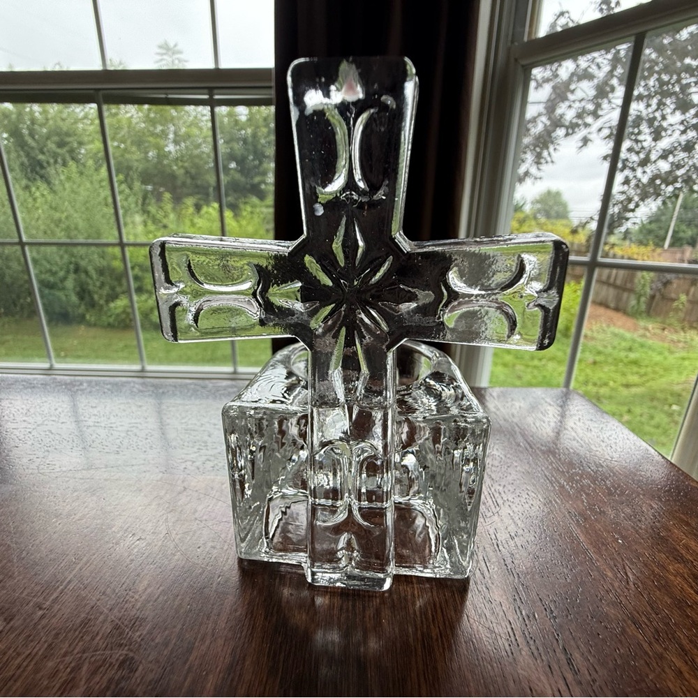 Vintage Clear Glass Cross Tea Light, 1970's